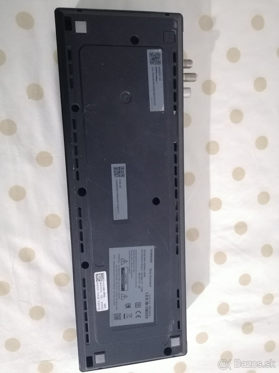 Na predaj Samsung one connect box soc1001n. - 3