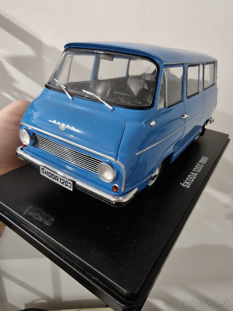 Škoda 1203 mierka 1:24 - 3
