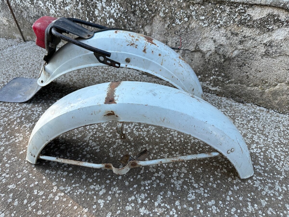 Blatníky na Jawa 350 - 3