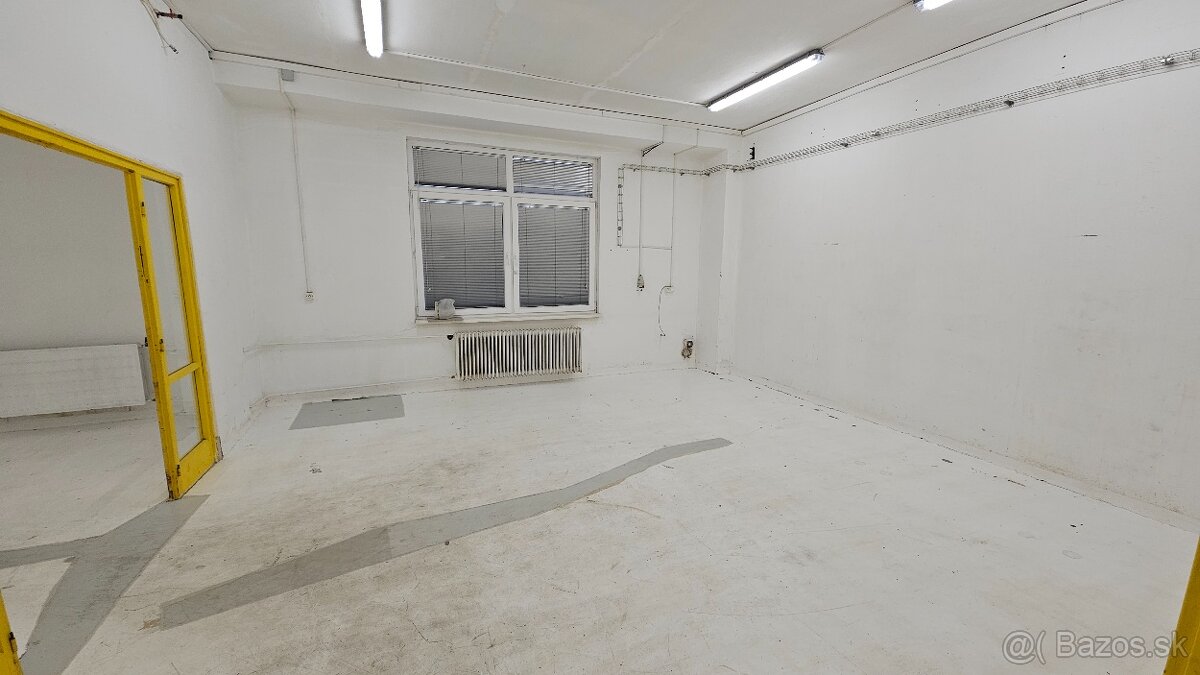 Prenájom skladových priestorov v Smoleniciach. - 3