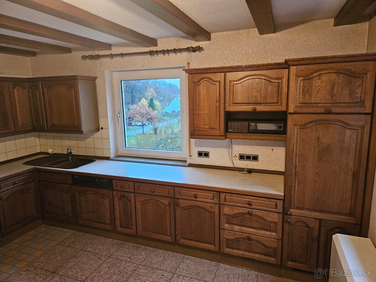 Masívna kuchynská linka z Nemecka so spotrebičmi - 3