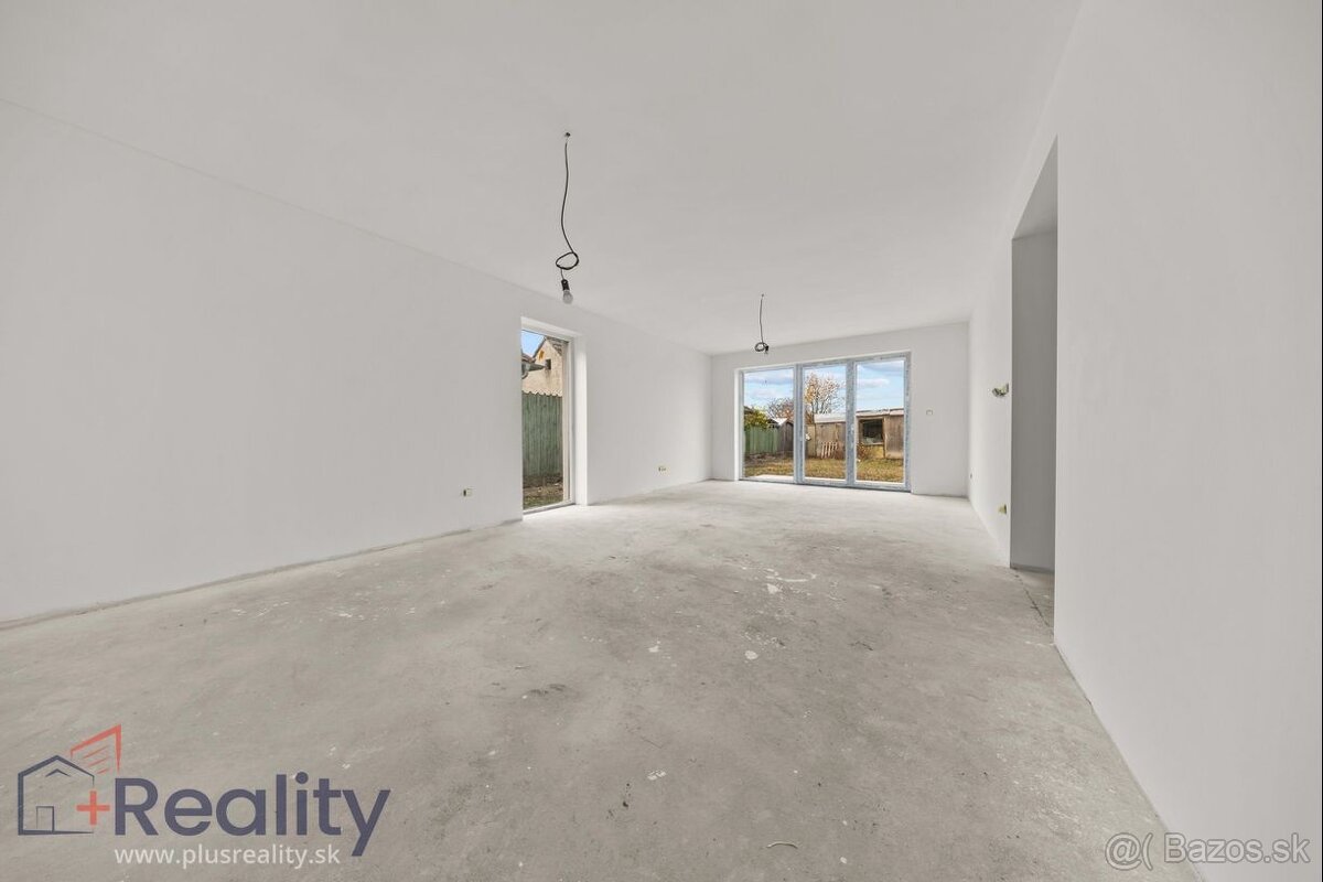 Trojizbový rodinný dvojdom v Gabčíkove na predaj - 3