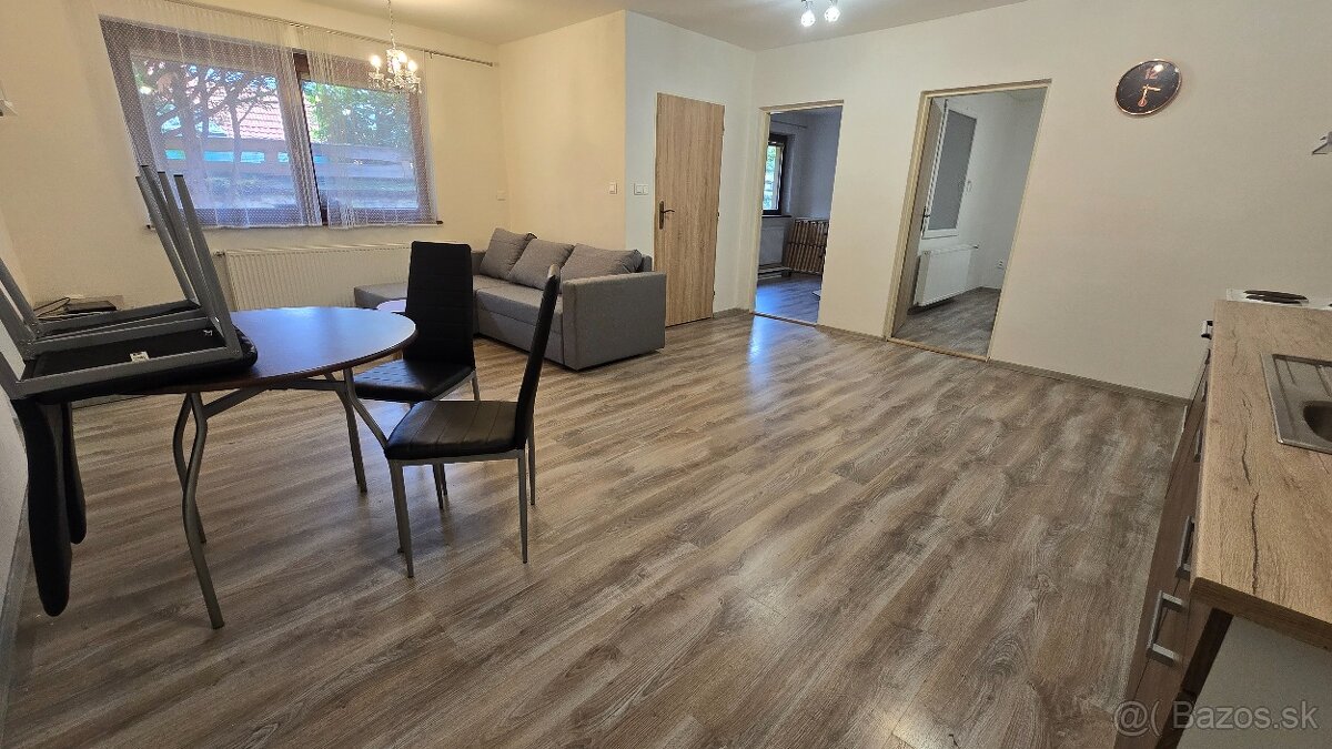 Prenájom 3-izbového bytu v Skalici, Komenského - 3