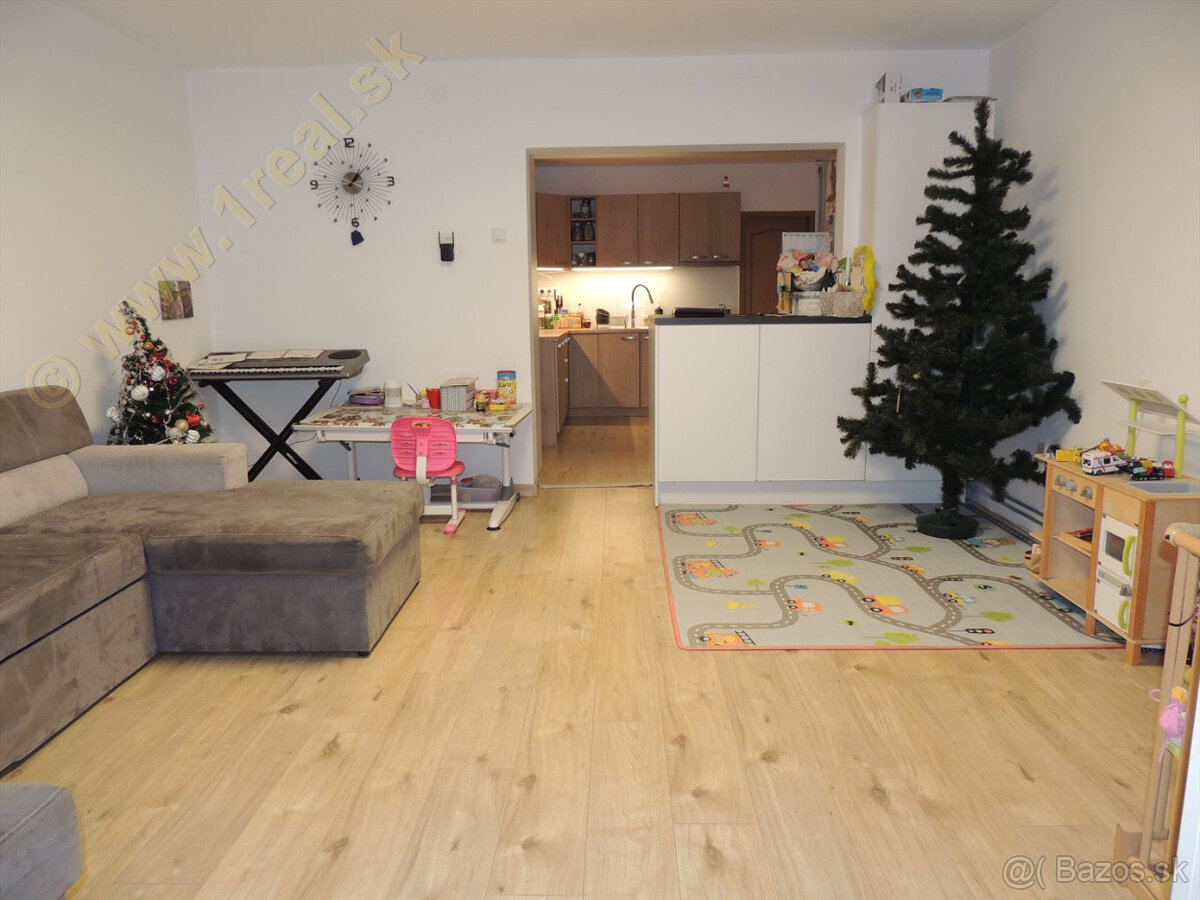 Prenájom rodinného domu Banská Bystrica Badín - 3