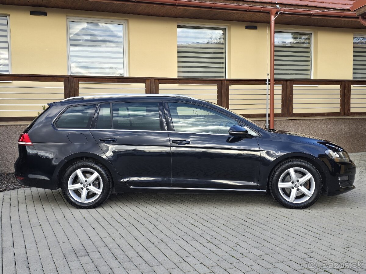 Volkswagen Golf Variant 4MOTION Highline - 3