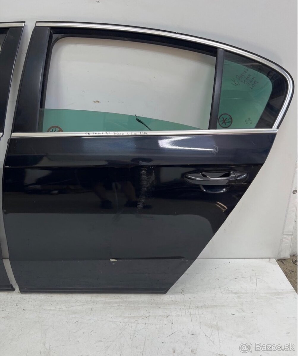 Dvere Volkswagen Passat B7 Sedan - 3