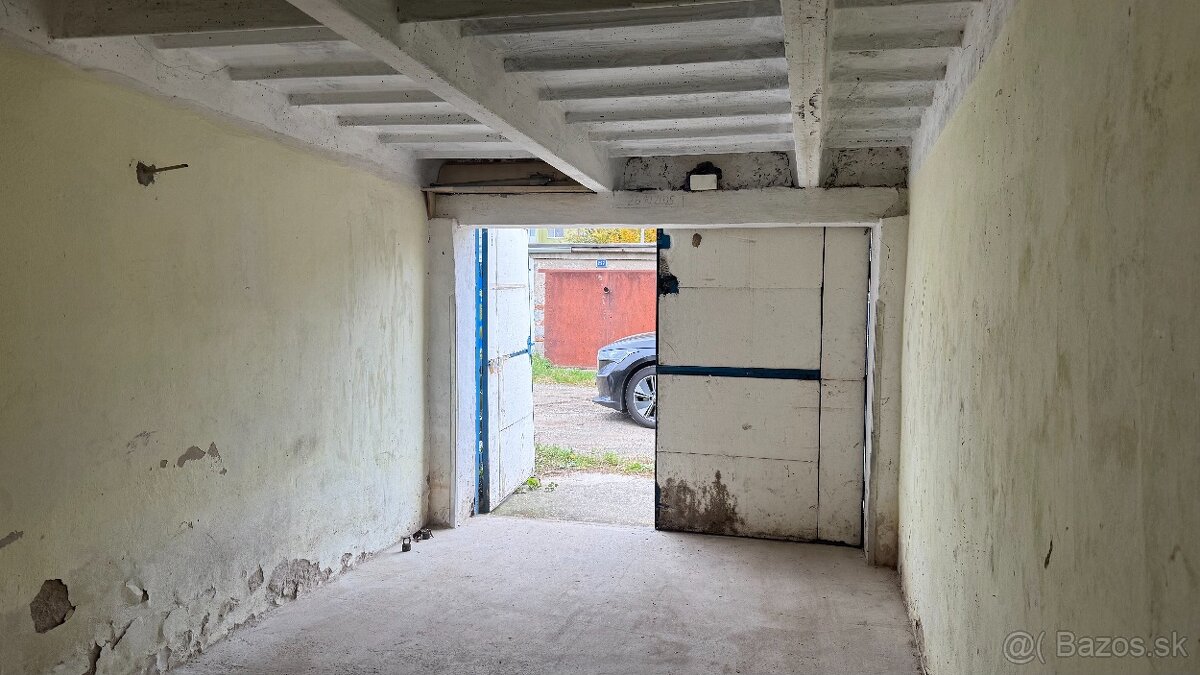 Na prenájom garáž na Špitálskej ulici - 3
