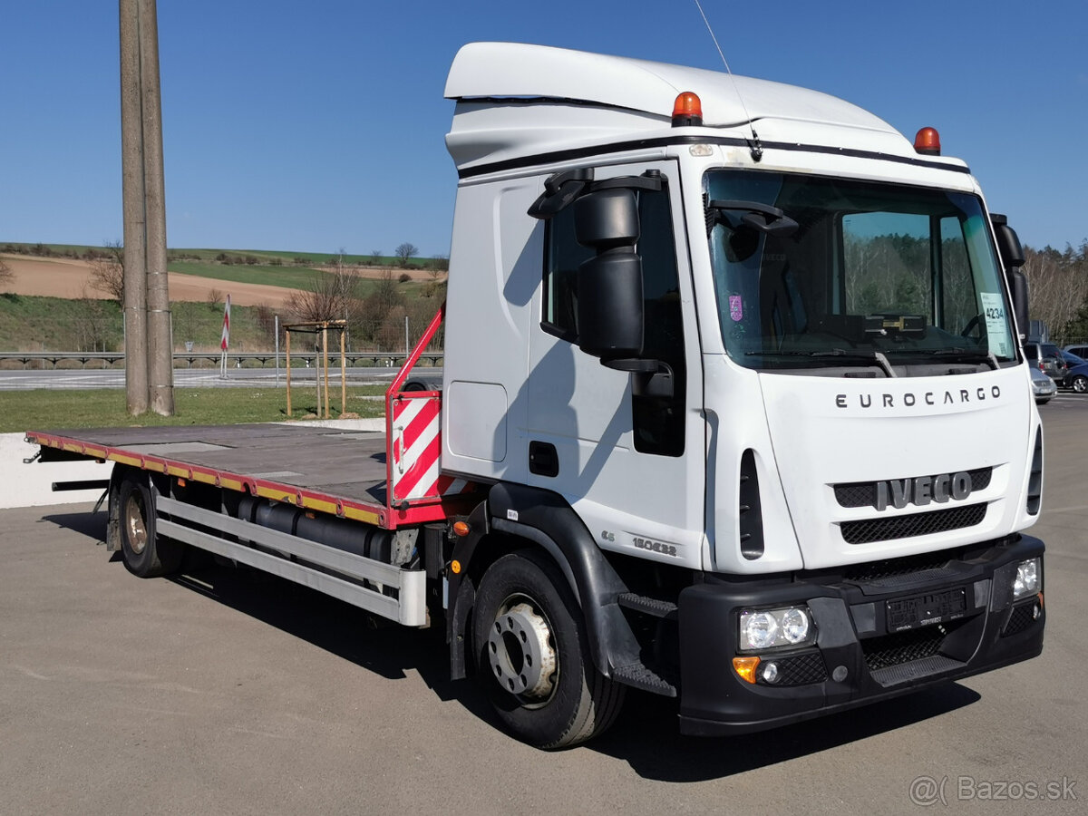 Prodám valník IVECO 150E32 E6 speciál pro přepravu kontej. - 3
