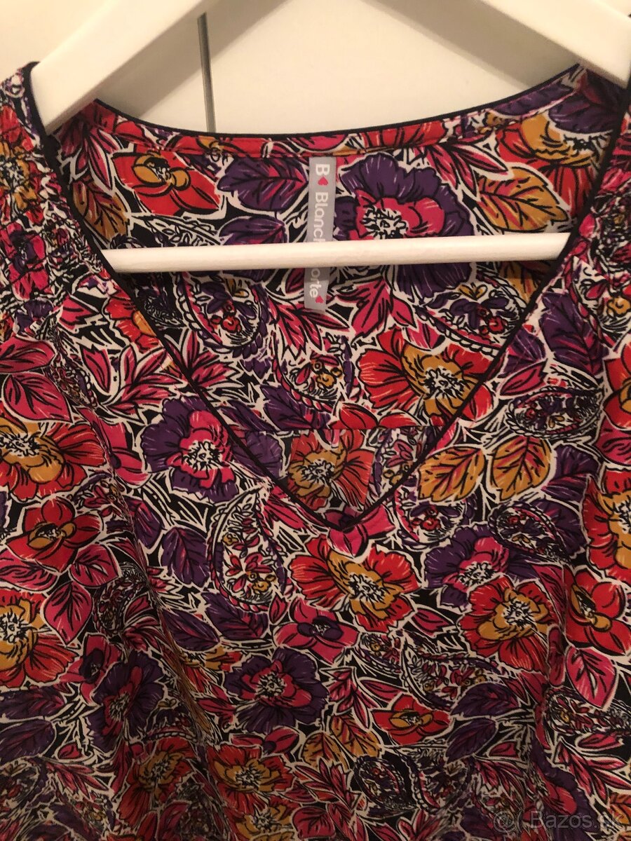 Dámska blúzka s kvetmi - 3