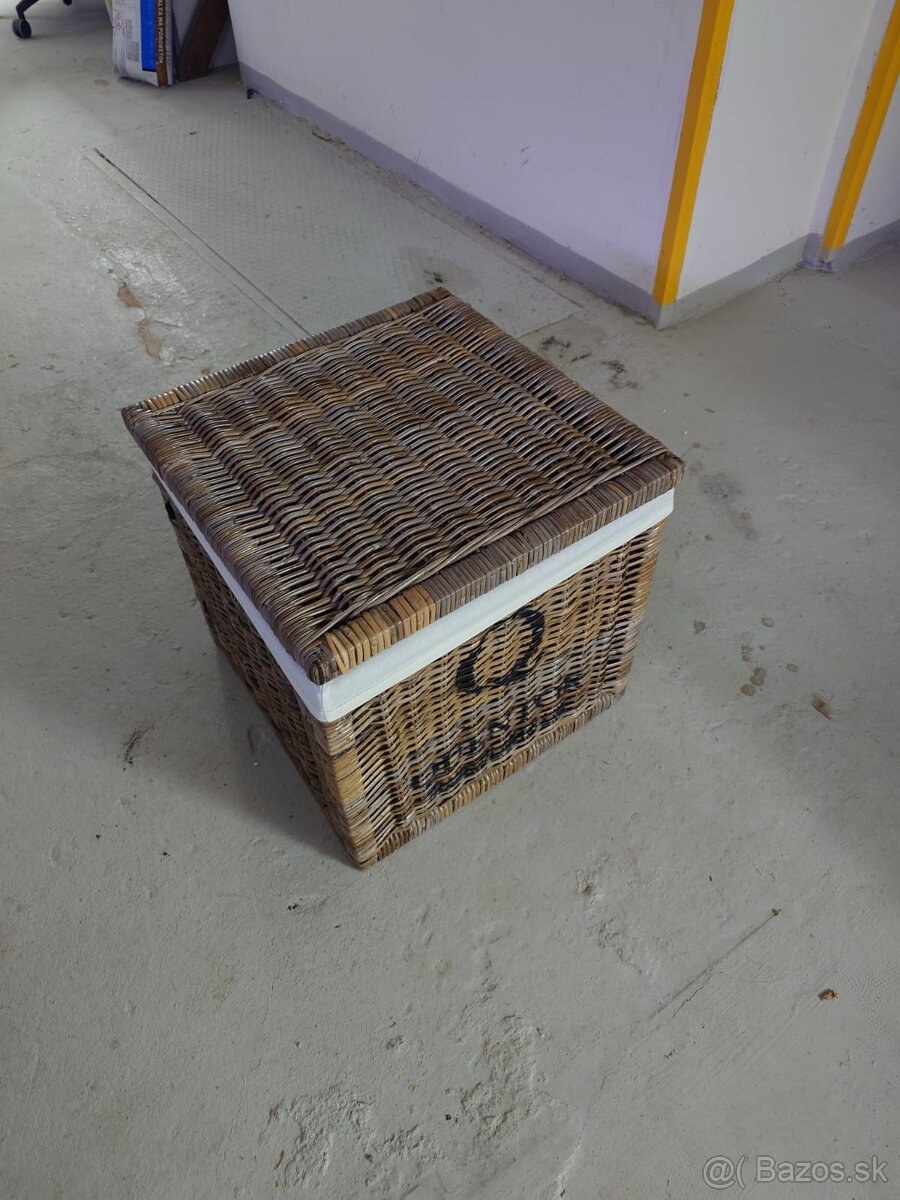 Kôš na bielizeň - 3