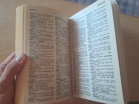 The Oxford popular dictionary and thesaurus - 3