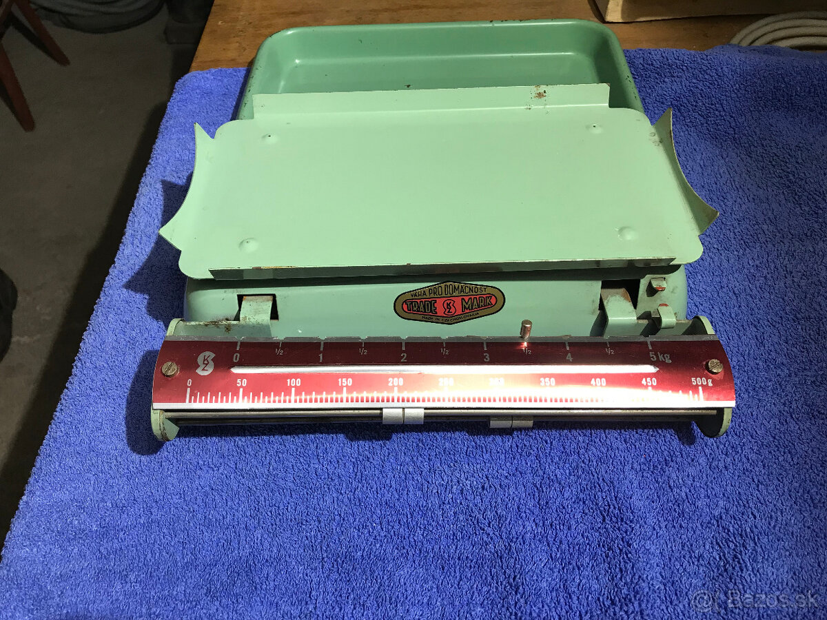 Kuchynská váha 5,5kg. - 3