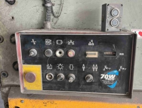 NTA 3150/10 A, tabulové nůžky z 1981 - 3