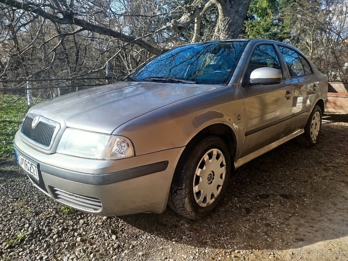 Škoda Octavia 1.6 Benzín - 3