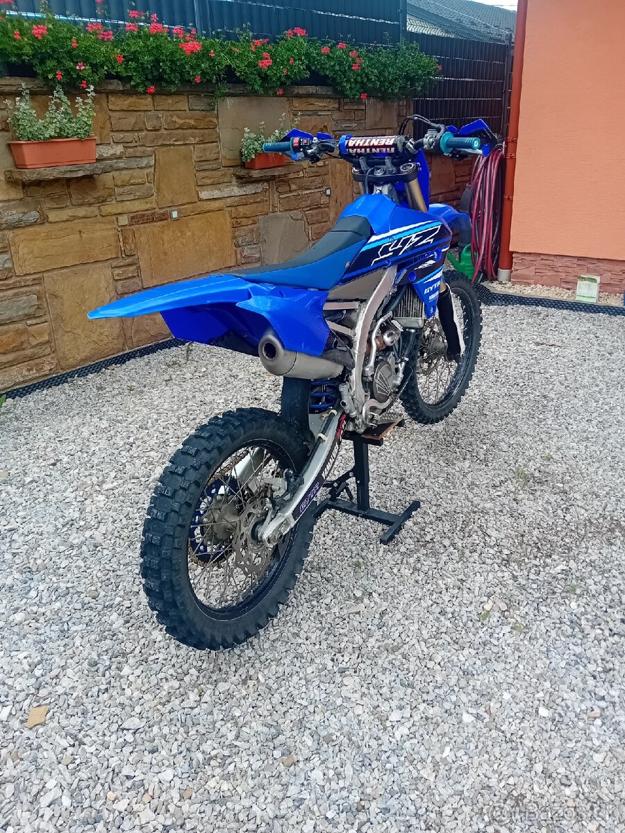 Yamaha yzf 250 2016