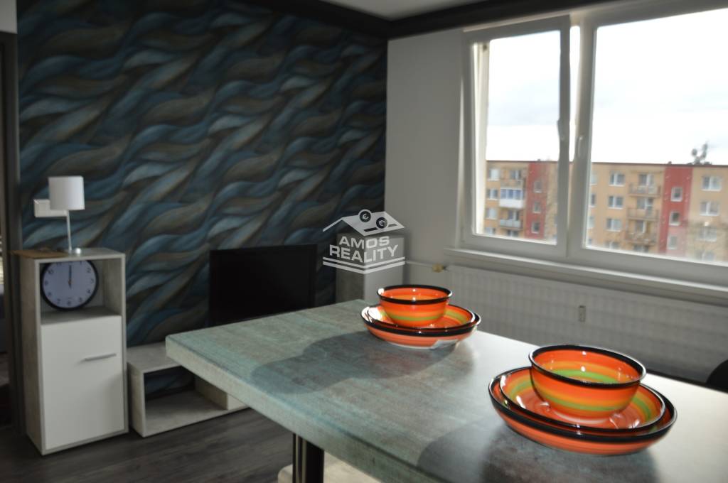 PRENÁJOM ,2 i zariadený byt pre 2 osoby pri rybníkoch, Rohož - 3