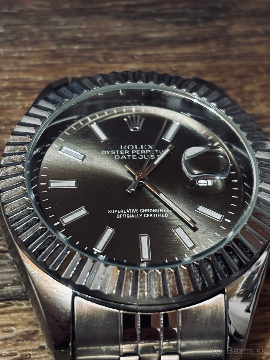 Rolex Oyster Perpetual - 3