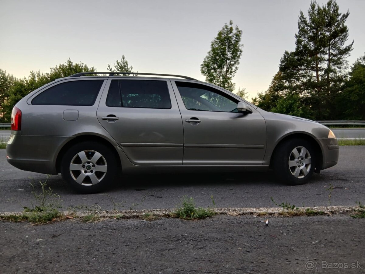 Škoda Octavia - 3