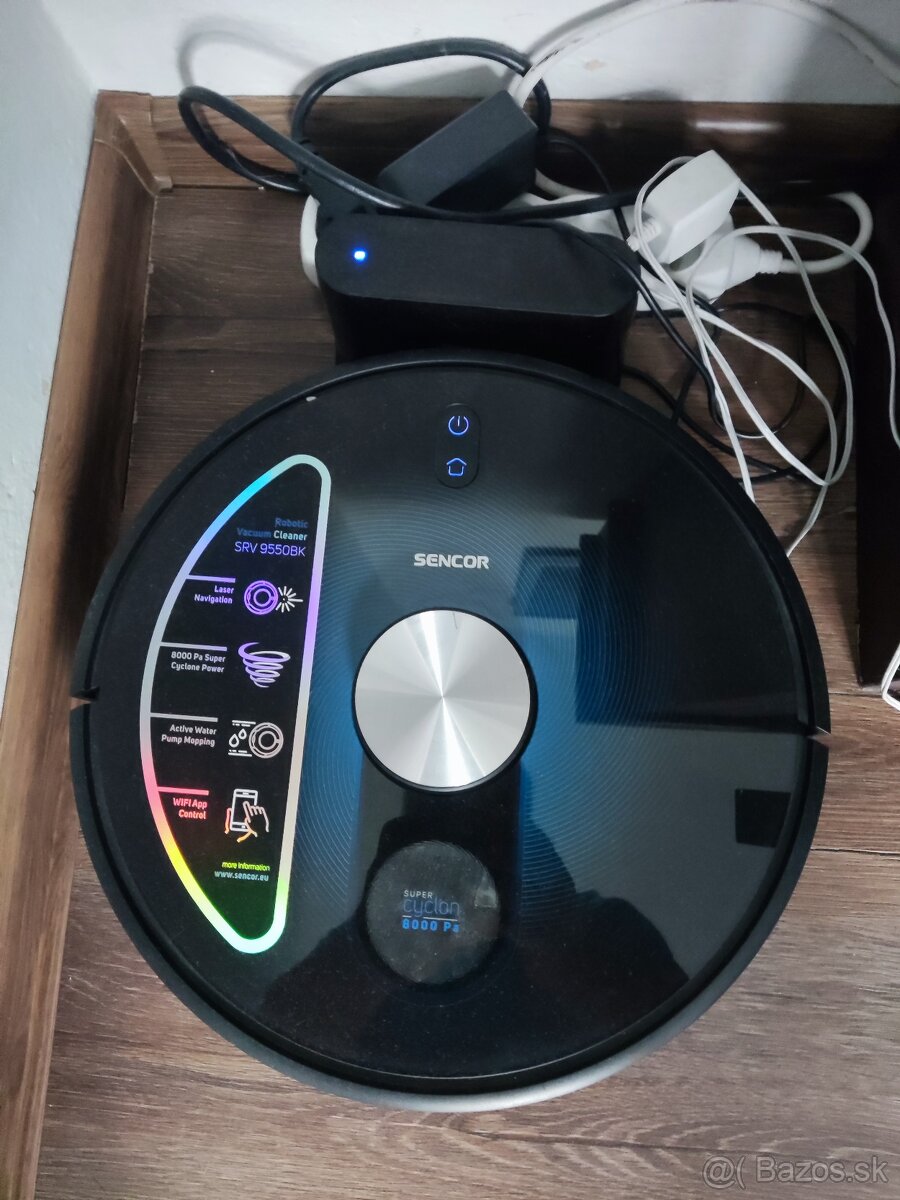 Predám skoro nový robotiicky vysávač - 3