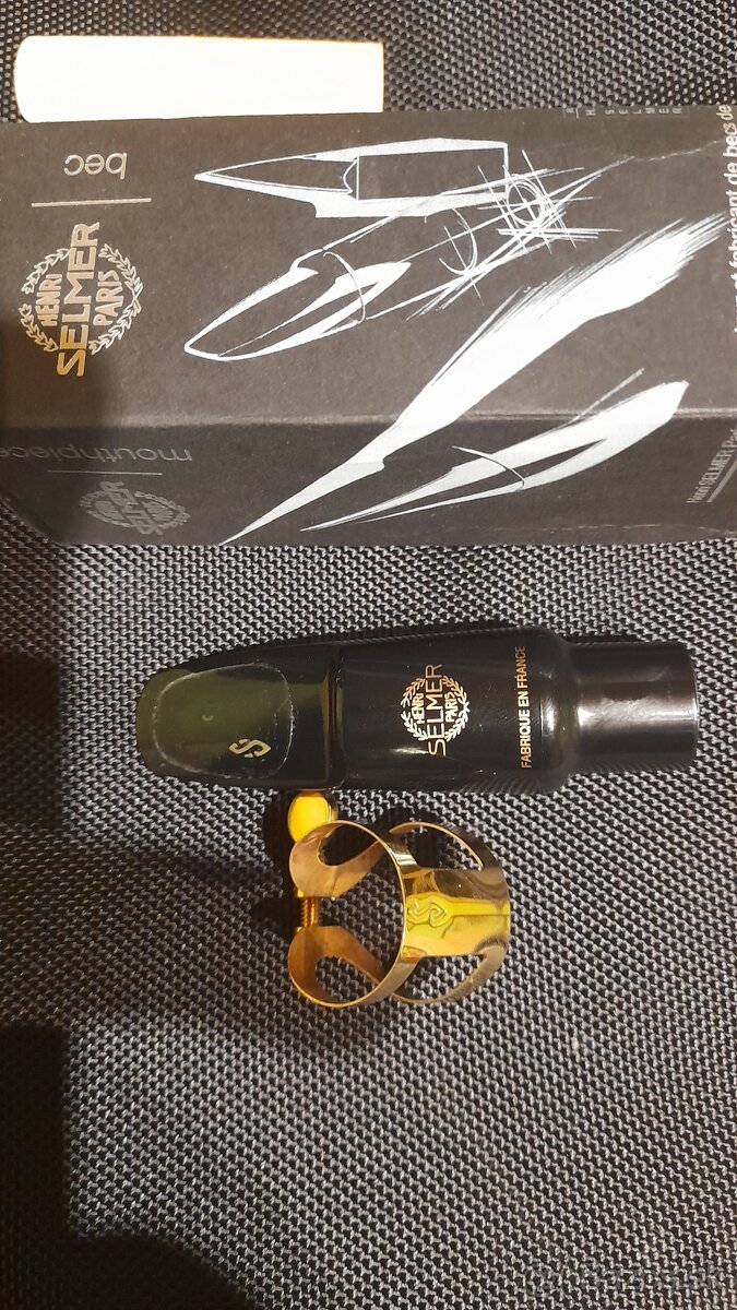 Alt saxofón zánovný 7mesiacov - 3