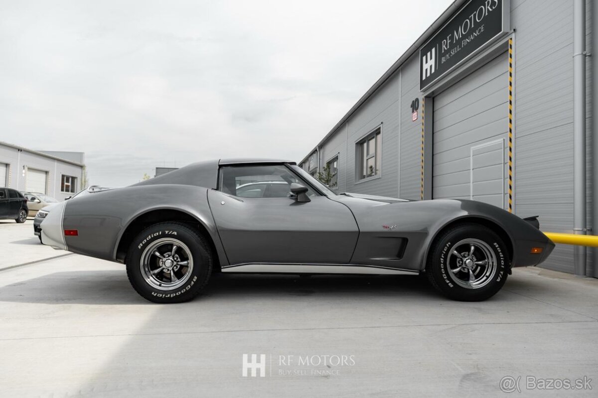 Chevrolet Corvette C3 Stingray - 3