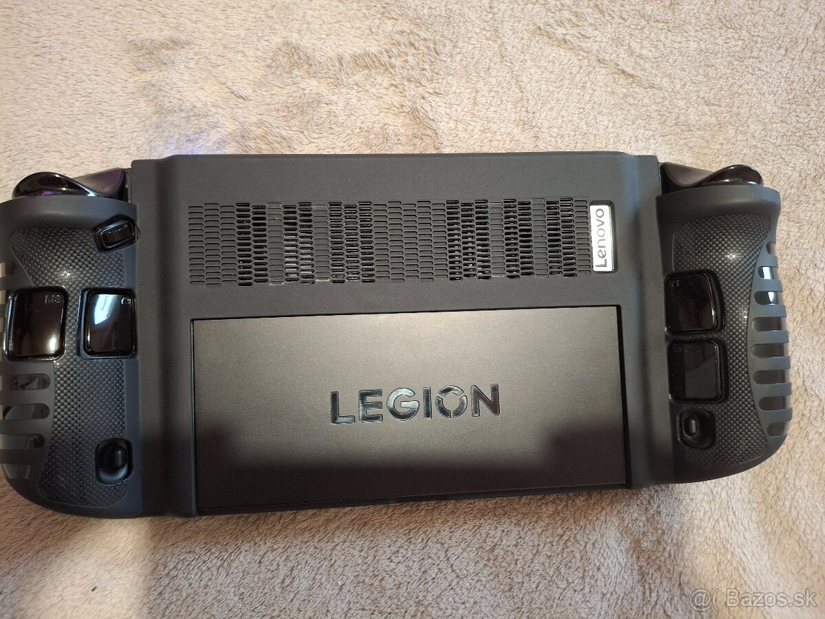 Lenovo legion go - 3