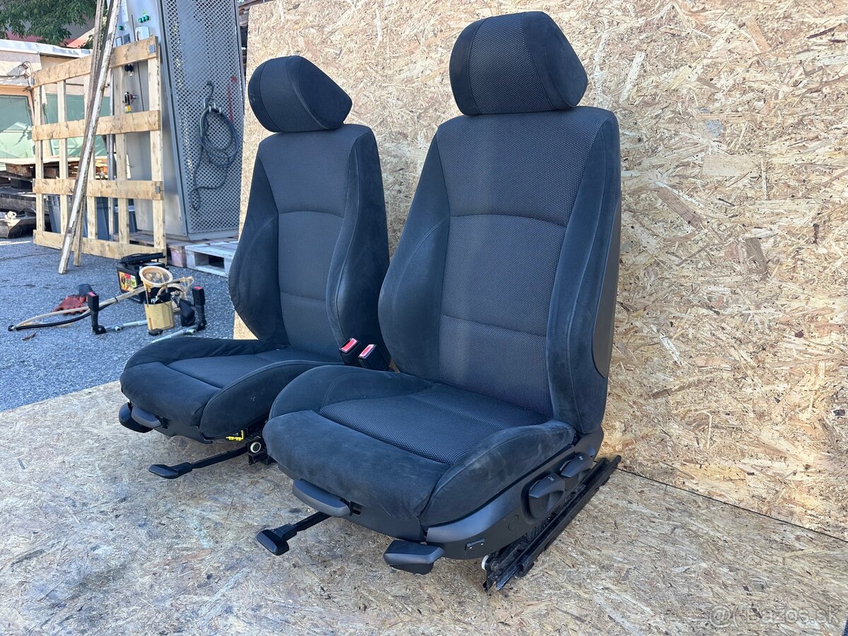 Sedadlá BMW 3 E90 Alcantara - 3