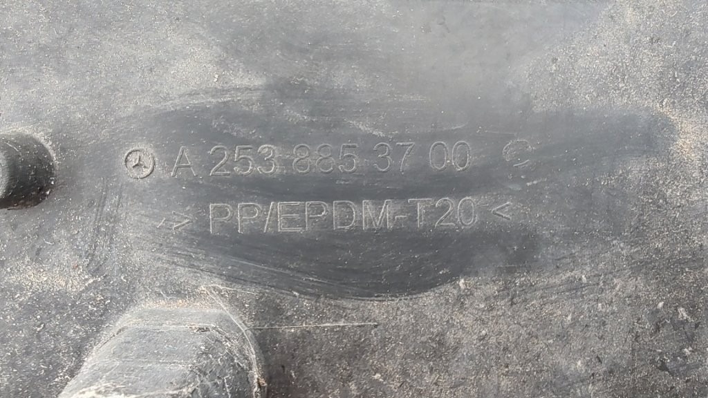 Mercedes GLC C253 W253 2015 - 2020 - Drziak SPZ ECV - 3