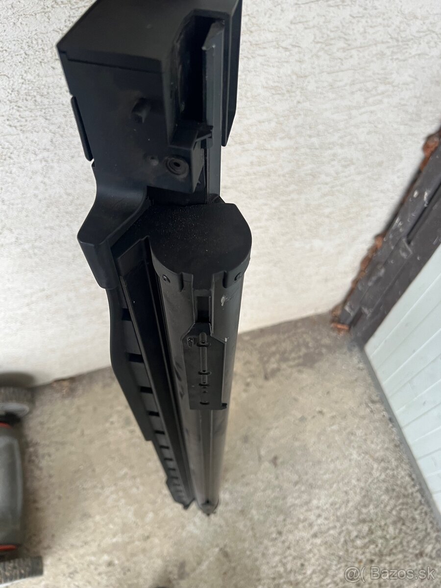 Bmw e61 Roleta kufra - 3