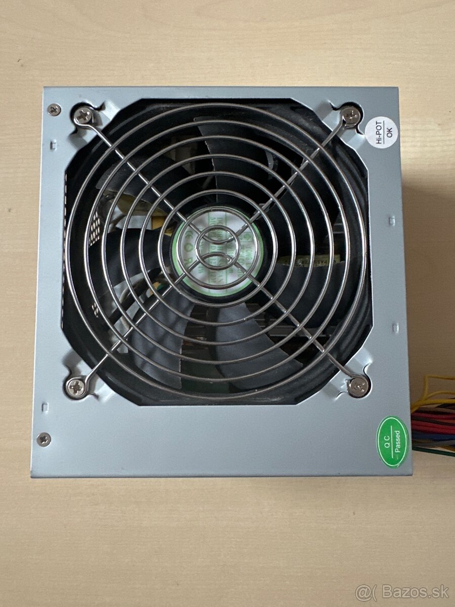 Eurocase ATX 400w PFC adaptér na GPU - 3