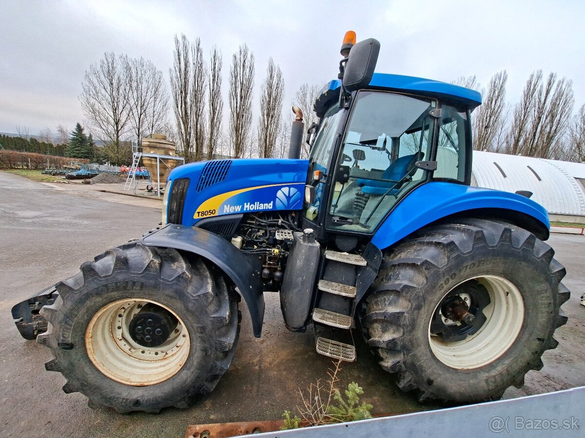 Predám New holland T8050 - 3