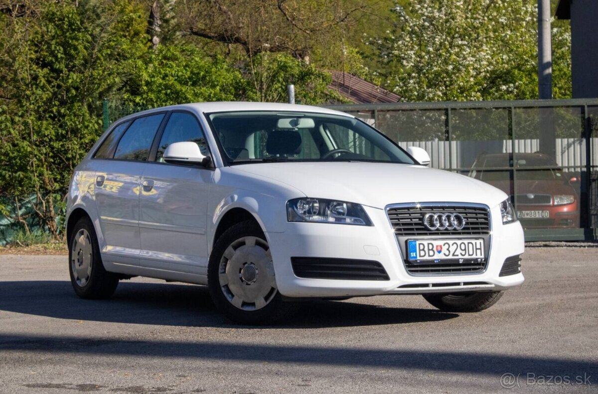 Audi A3 Sportback 1.6 Attraction, 75kW, M5, 5d. - 3