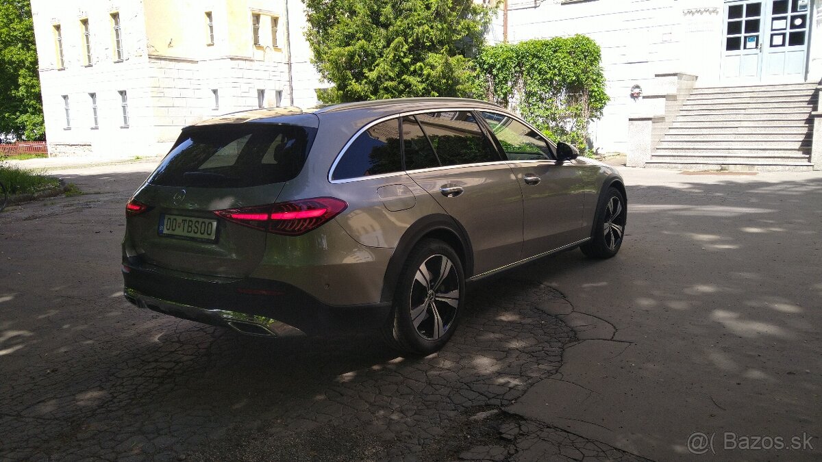 Mercedes-Benz C220d 4-Matic All-Terrain