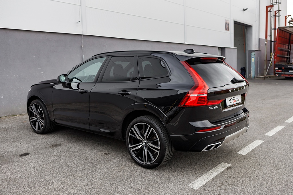 Volvo XC60 2.0 B5 mHEV R-Design AWD AT8 03/2021 - 3