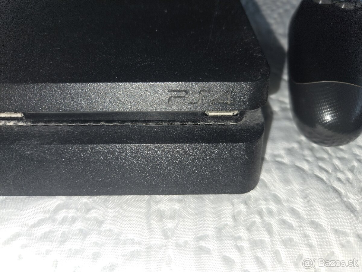 Playstation 4 + ovladac - 3
