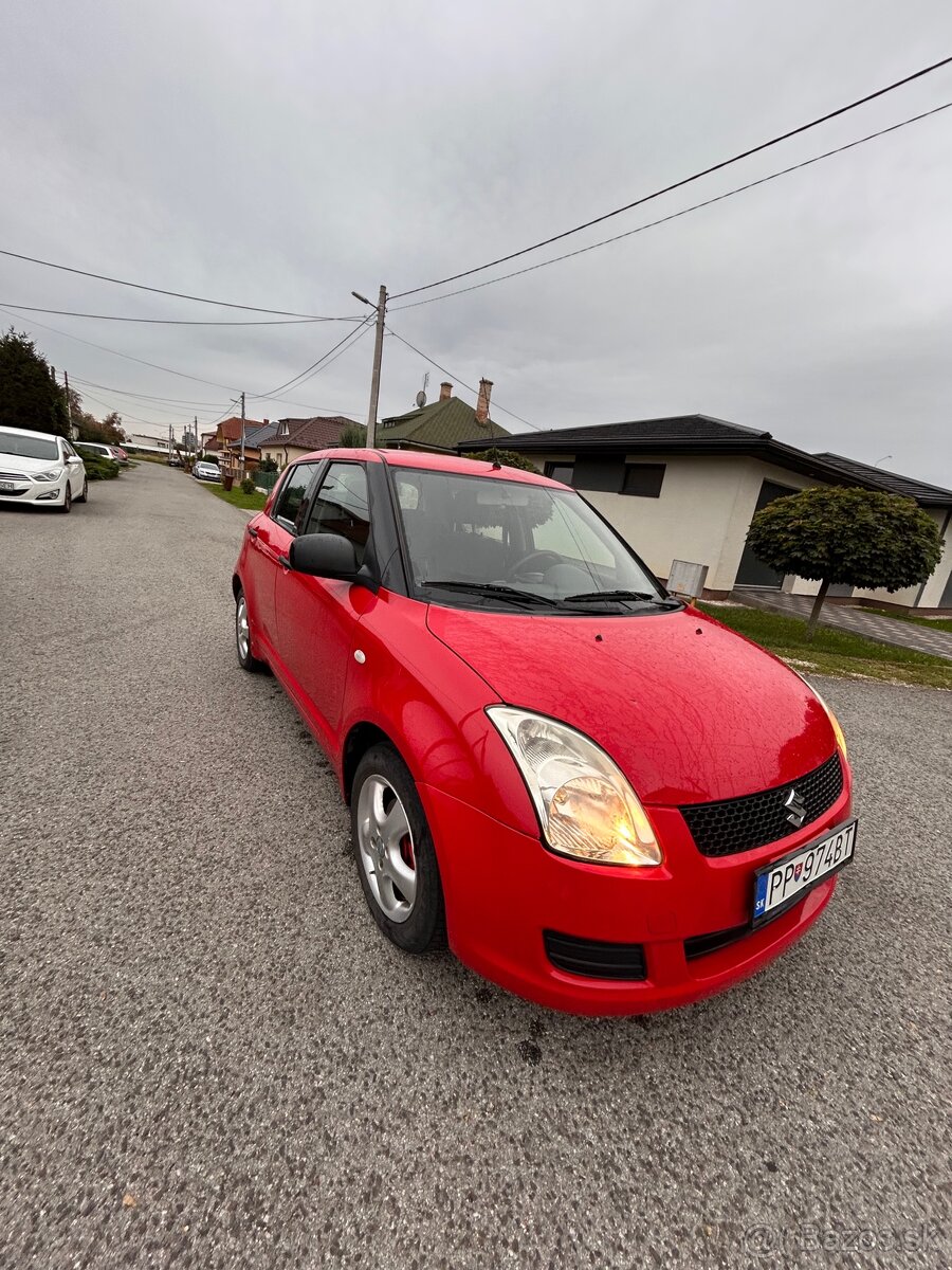 Suzuki Swift - 3