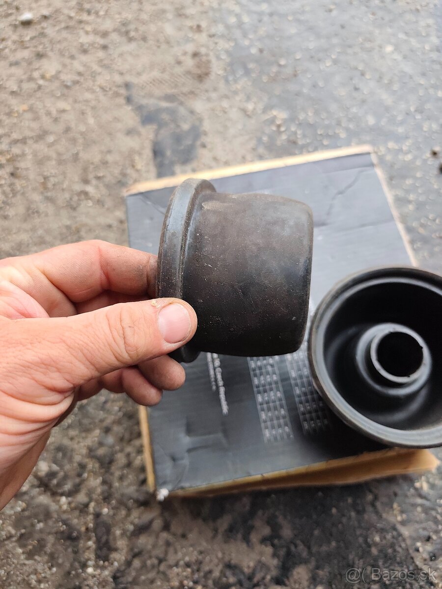 Manžety poloosy Fiat 850 - 3