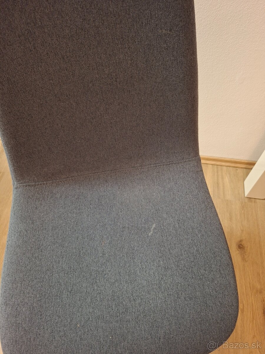 Predam kuchynsky stôl + stolicky - 3