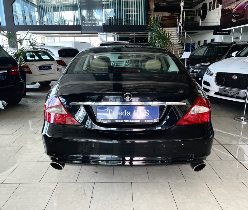 Mercedes-Benz CLS320CDI AMG Optic Automatic - 3