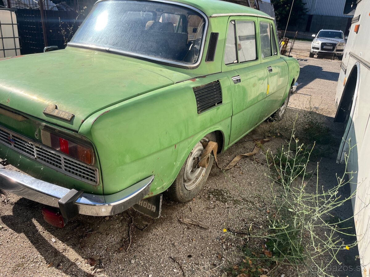 Skoda 100 - 3