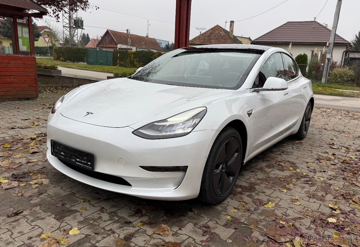 TESLA MODEL 3 Long Range AWD 350kW 75kWh AUTOPILOT/ŤAŽNÉ - 3