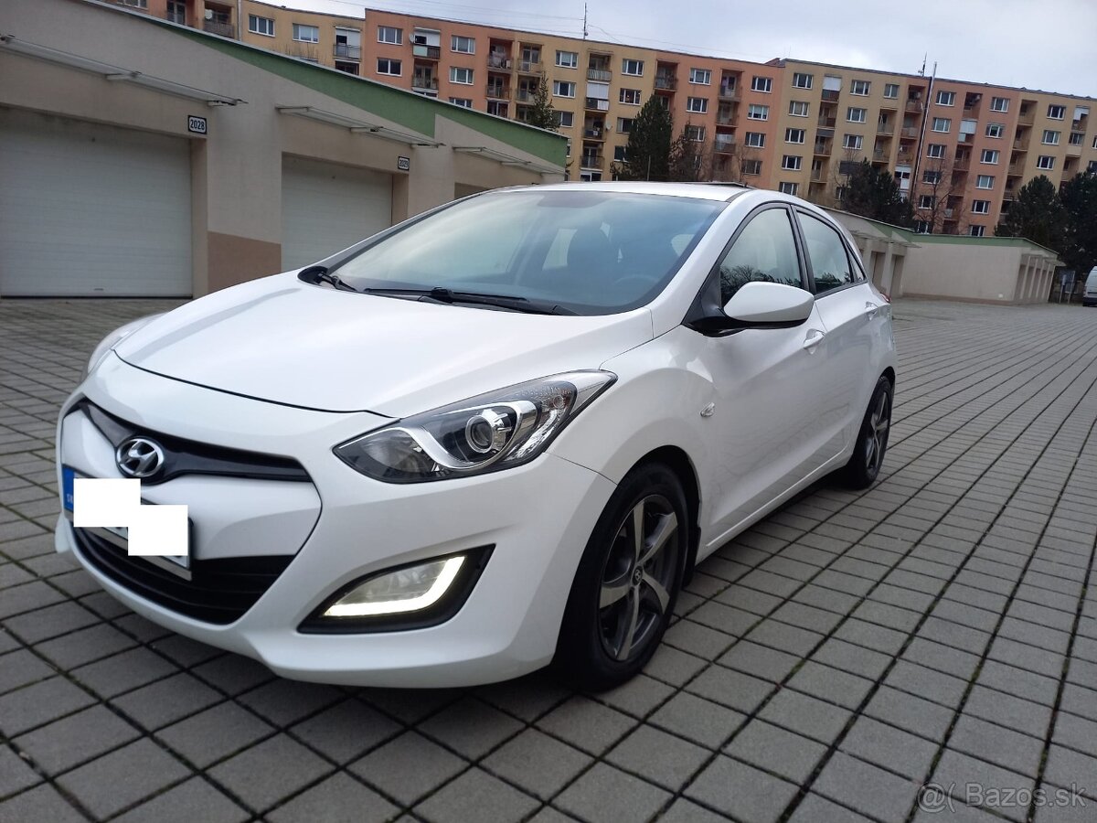 Hyundai i30 1.4 CRDi,66Kw(90Ps)Champion - 3