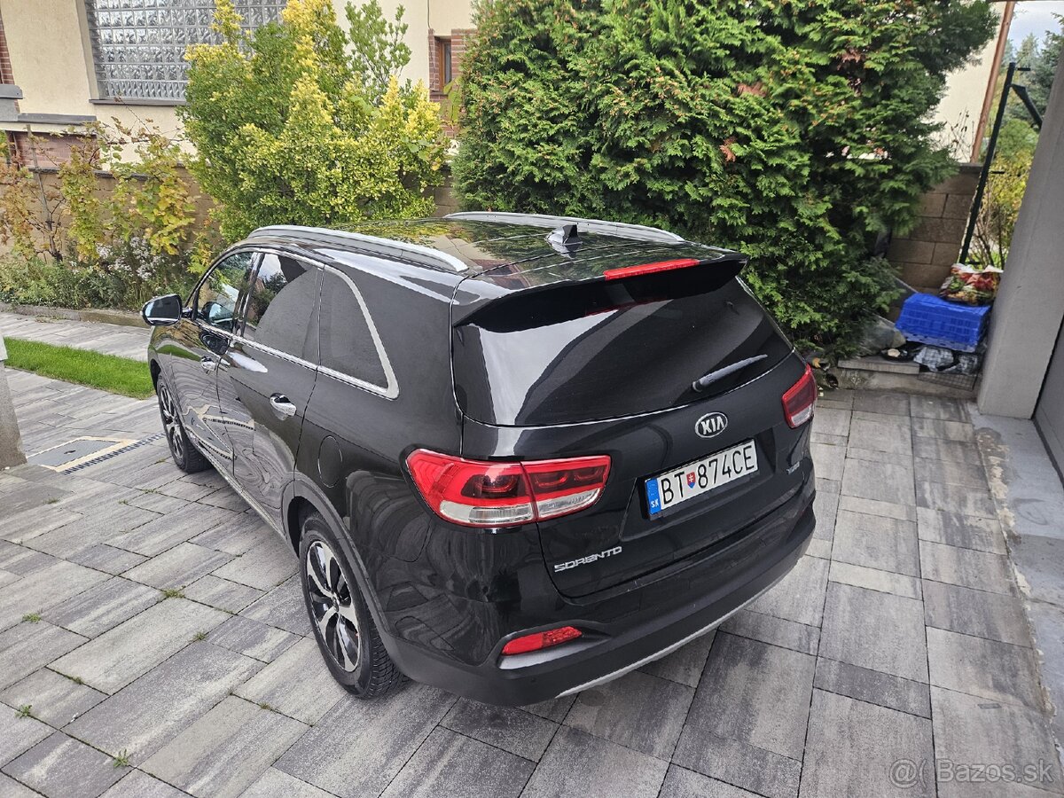 Predám Kia Sorento 2.2 CRDi VGT 4WD - 3