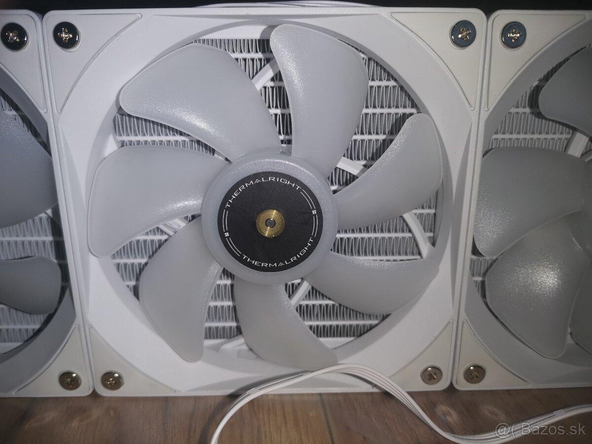 ThermalRight 360 aio ARGB - 3