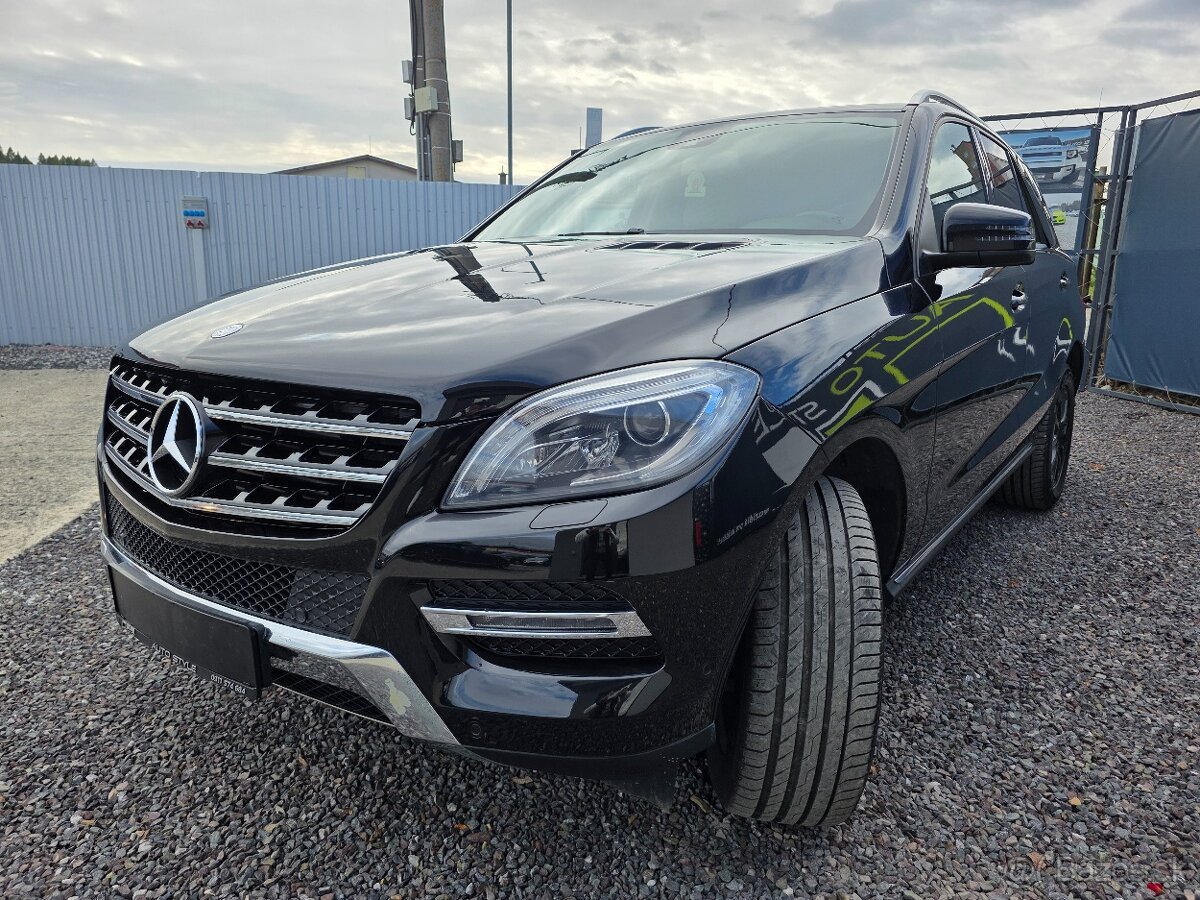 Mercedes-Benz ML 250 BlueTEC 4MATIC A/T - 3