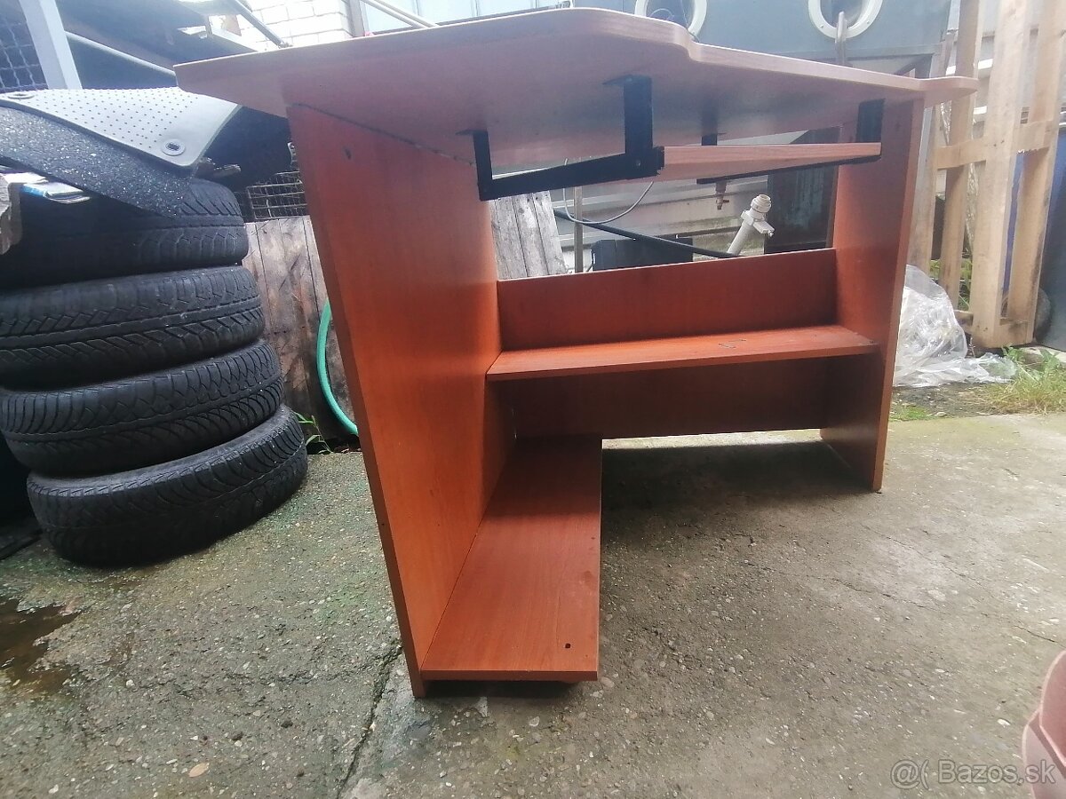 Rohový stôl, počítačový stôl - 3