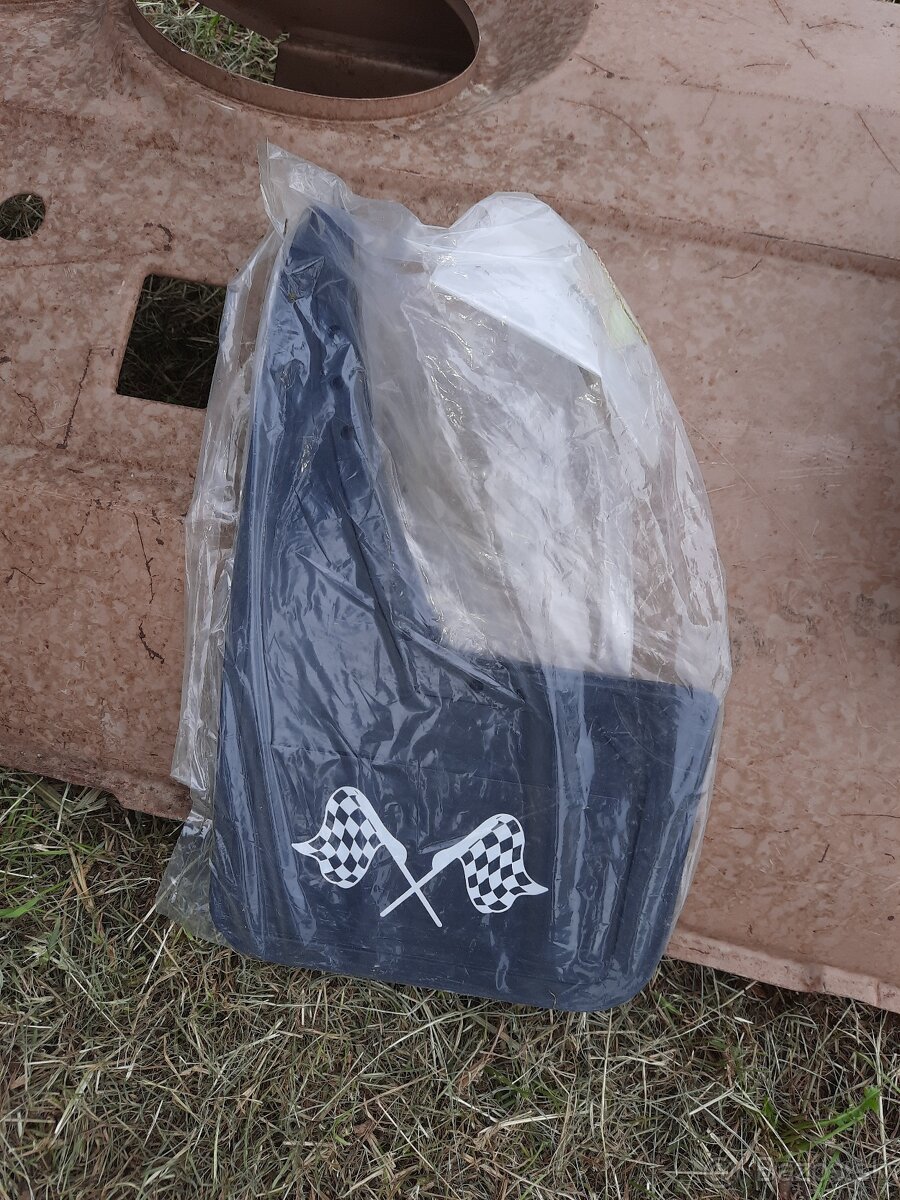 Fiat 124,127,128,850,600,Renault,Ford,zadné lapače - 3