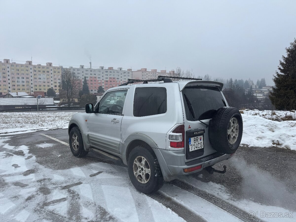 Mitsubishi Pajero 2.5 TD - 3