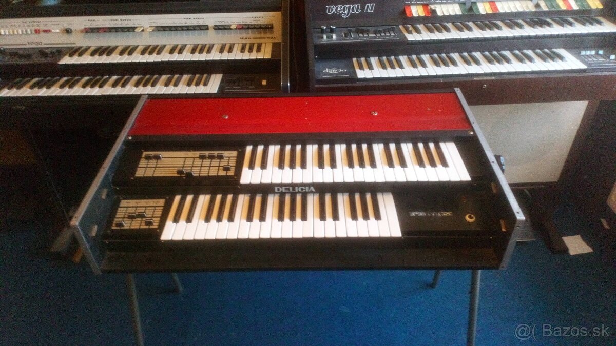 Predám varhany. Zbierka. - 3