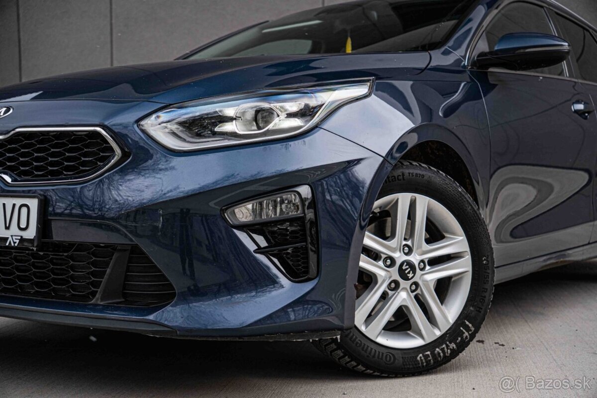 Kia Ceed 1.6 CRDi mHEV Gold A/T - 3